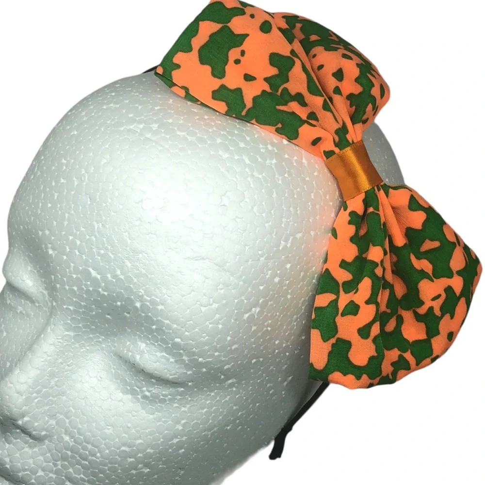 Two Camo Headbands Set of 2 Silky Tied Bows Comfy Flexible Metal Head Ba… - Picture 1 of 5